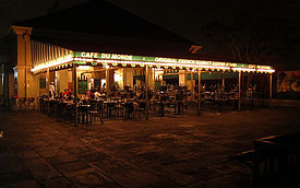 Cafe Du Monde in Fench Quarter